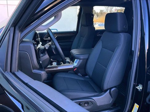 Used 2023 Chevrolet Silverado 1500 RST w/ Convenience Package II image 9