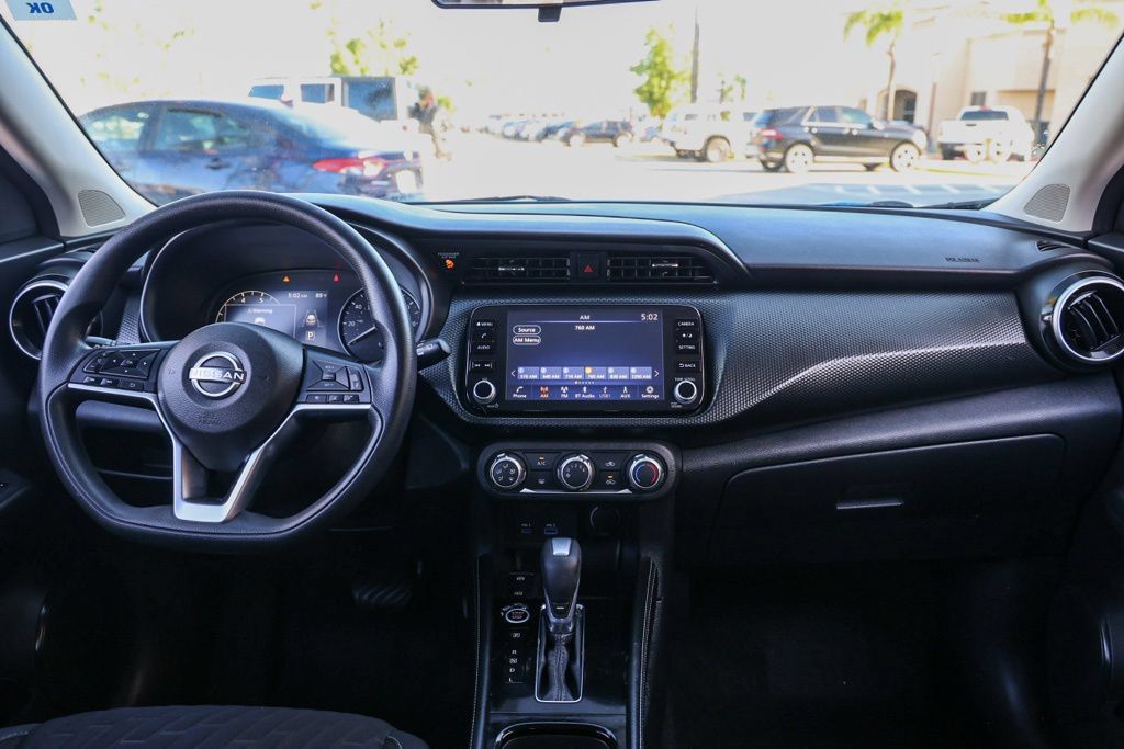 Used 2023 Nissan Kicks SV FWD image 23