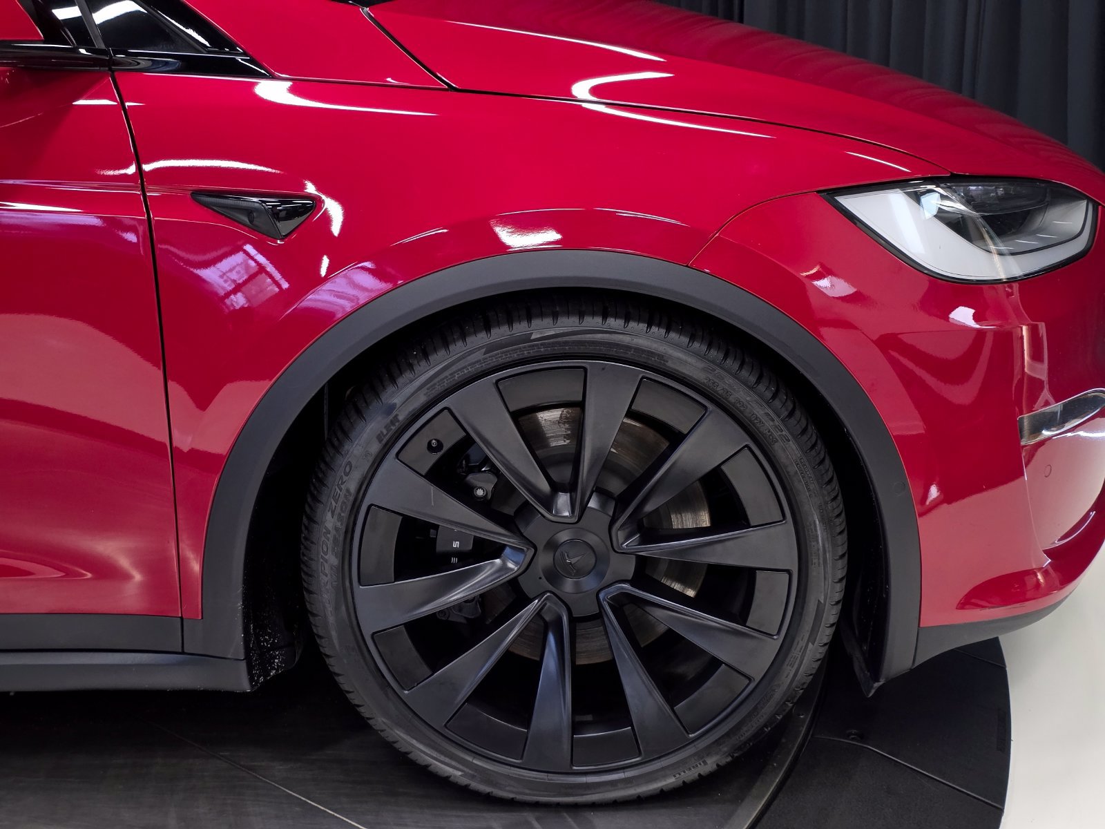 Used 2023 Tesla Model X AWD/4WD image 39