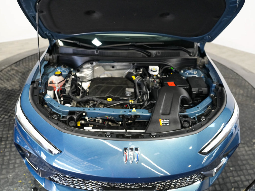 Used 2024 Buick Envista Sport Touring FWD image 39