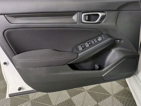 Used 2024 Honda Civic Sport image 10