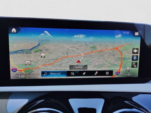 Used 2023 Mercedes-Benz CLA 250 4MATIC image 17