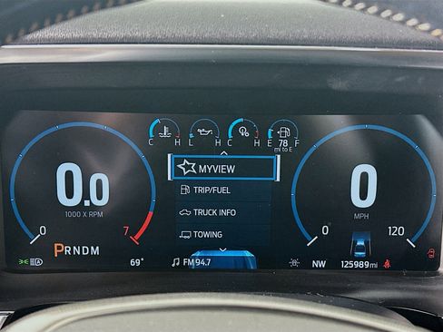 Used 2022 Ford F150 Platinum w/ Equipment Group 701A High AWD/4WD image 19