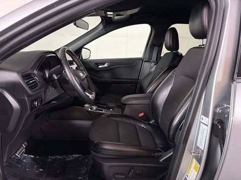 Used 2024 Ford Escape ST-Line AWD/4WD image 18