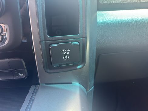 Used 2018 RAM 1500 Sport AWD/4WD image 27