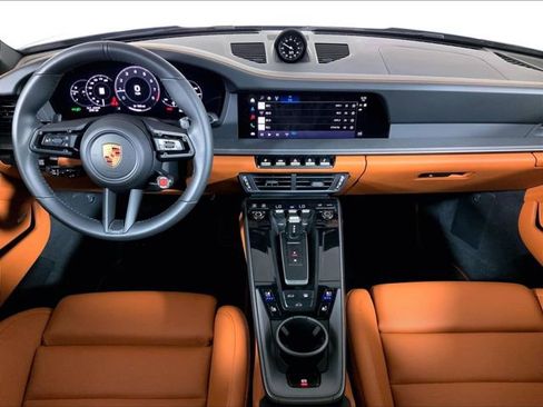 Used 2026 Porsche 911 Carrera RWD image 12