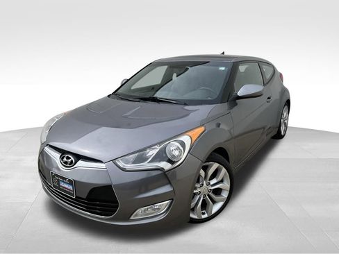 Used 2013 Hyundai Veloster w/ Style Pkg FWD image 1