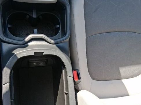 Used 2024 Toyota RAV4 XLE w/ Convenience Package AWD/4WD image 19