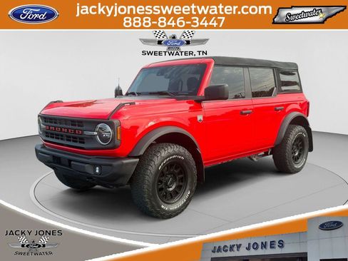 Certified 2023 Ford Bronco 4-Door AWD/4WD image 1