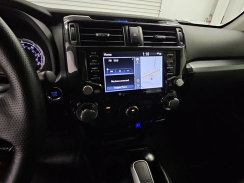 Used 2023 Toyota 4Runner TRD Off-Road Premium w/ Moonroof Package AWD/4WD image 13