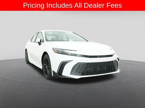 New 2026 Toyota Camry SE FWD image 30