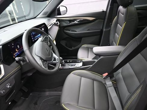 New 2026 Chevrolet TrailBlazer ACTIV w/ Convenience Package image 8