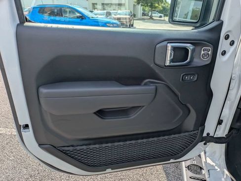 New 2026 Jeep Wrangler Unlimited Sport AWD/4WD image 11