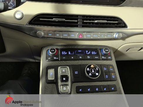 Used 2020 Hyundai Palisade Limited image 21