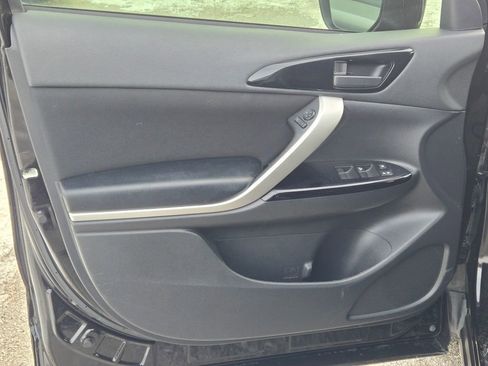 Used 2023 Mitsubishi Eclipse Cross LE image 25