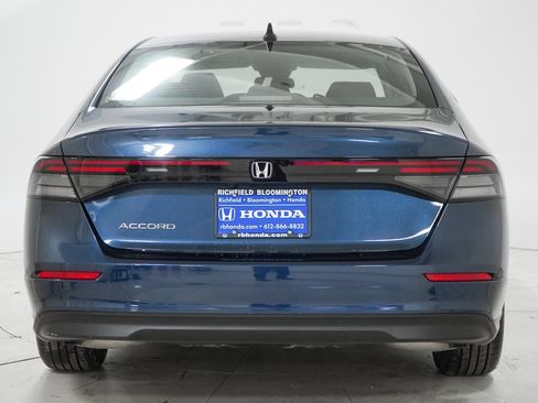 Certified 2025 Honda Accord SE image 8