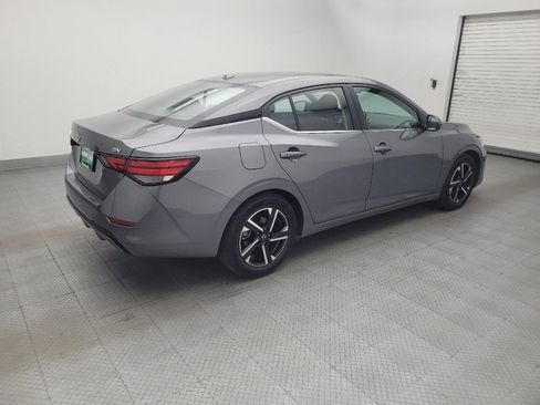 Used 2024 Nissan Sentra SV FWD image 10