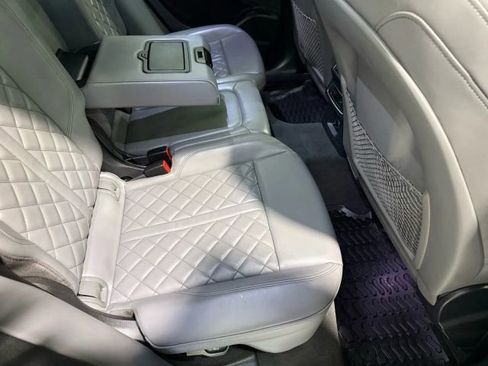 Used 2018 Audi SQ5 Prestige w/ Prestige Package image 31