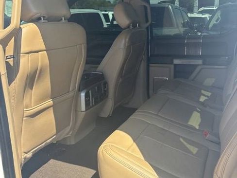 Used 2020 Ford F150 Lariat image 17