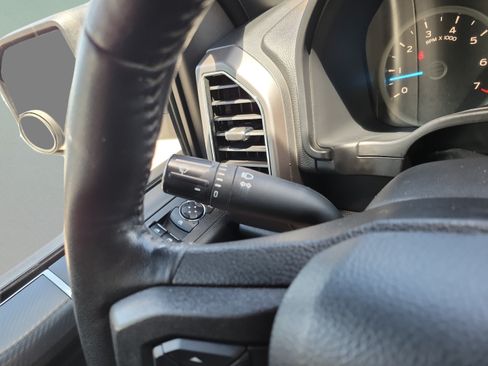 Used 2019 Ford F150 XLT w/ Equipment Group 302A Luxury AWD/4WD image 23