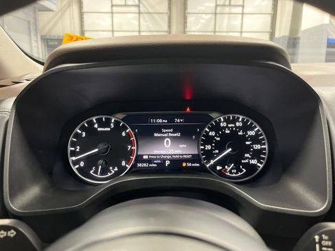 Used 2023 Nissan Rogue S AWD/4WD image 20