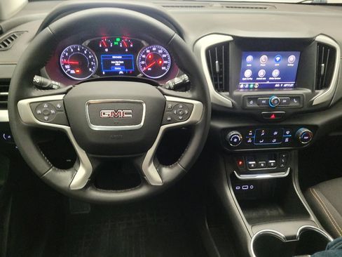 Used 2021 GMC Terrain SLE image 22