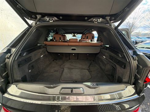 Used 2023 BMW X5 xDrive45e w/ Executive Package image 8