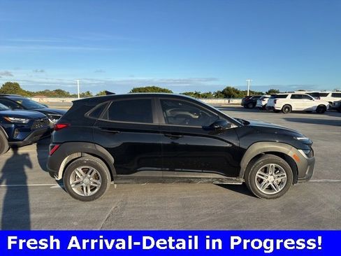 Used 2023 Hyundai Kona SE image 21