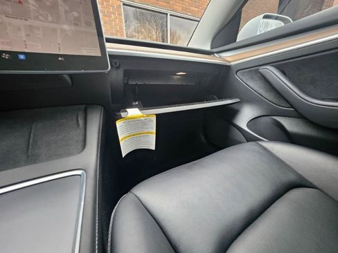 Used 2022 Tesla Model 3 image 46