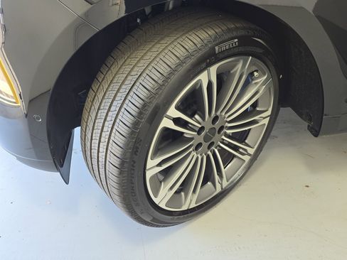 New 2026 Land Rover Range Rover Sport SE image 32