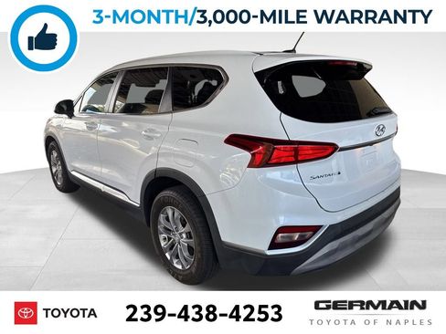 Used 2019 Hyundai Santa Fe SE image 4