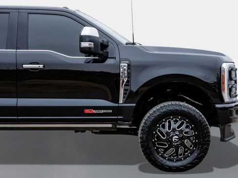 Used 2024 Ford F350 Limited w/ FX4 Off-Road Package image 9