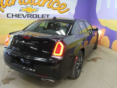 Used 2023 Chrysler 300 Touring L w/ Popular Equipment Group AWD/4WD image 8
