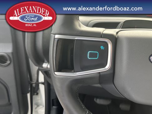 Used 2025 Ford Expedition Active AWD/4WD image 27