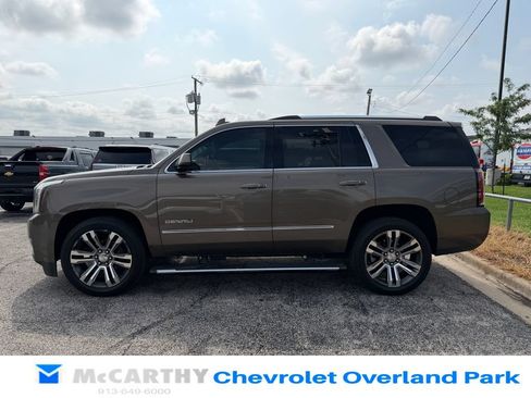 Used 2016 GMC Yukon Denali w/ Open Road Package AWD/4WD image 6
