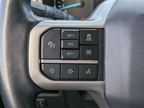 Used 2024 Ford Expedition Limited image 25