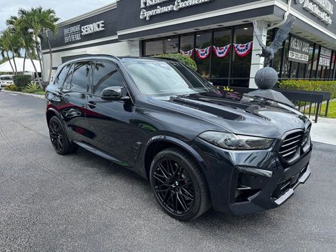 Used 2025 BMW X5 M Competition AWD/4WD image 3