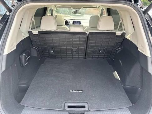 Used 2023 Nissan Rogue SV w/ SV Premium B Package AWD/4WD image 14