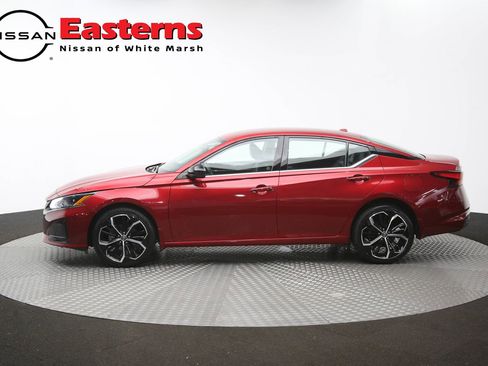 Used 2023 Nissan Altima 2.5 SR AWD/4WD image 58