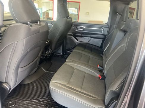 Used 2021 RAM 1500 Big Horn image 10