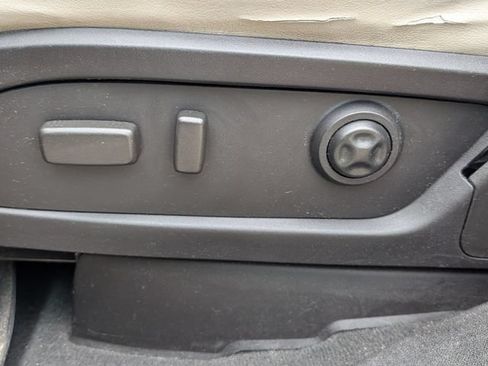 Used 2007 GMC Acadia SLT FWD image 13