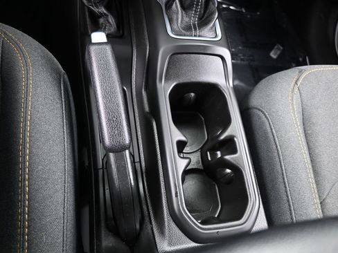 Used 2024 Jeep Gladiator Sport image 28