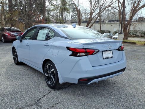 New 2025 Nissan Versa SR w/ Trunk Package image 5