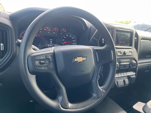 Used 2024 Chevrolet Silverado 1500 Custom AWD/4WD image 28