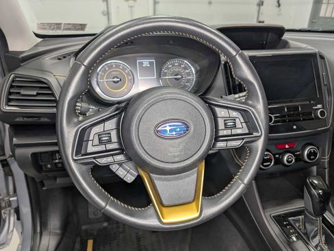 Used 2021 Subaru Crosstrek 2.5i Sport w/ Moonroof Package image 36