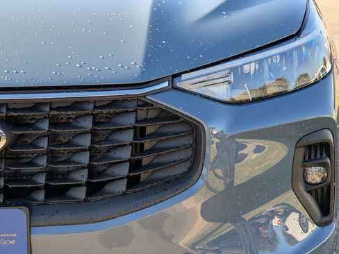 New 2026 Ford Escape SE image 8