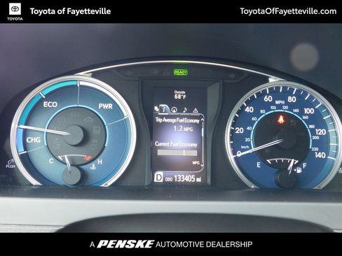 Used 2016 Toyota Camry XLE w/ Moonroof Package FWD image 12