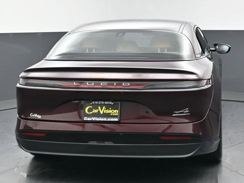 Used 2024 Lucid Air Touring image 3