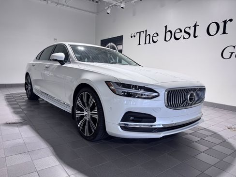 Used 2022 Volvo S90 B6 Inscription w/ Advanced Package AWD/4WD image 1