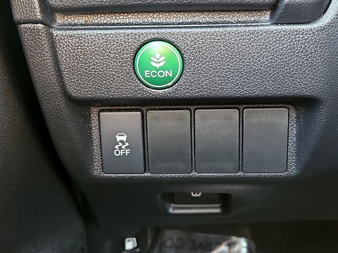 Used 2016 Honda Fit EX image 24